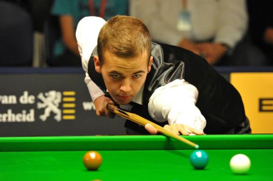 客场不输给 客场不输给