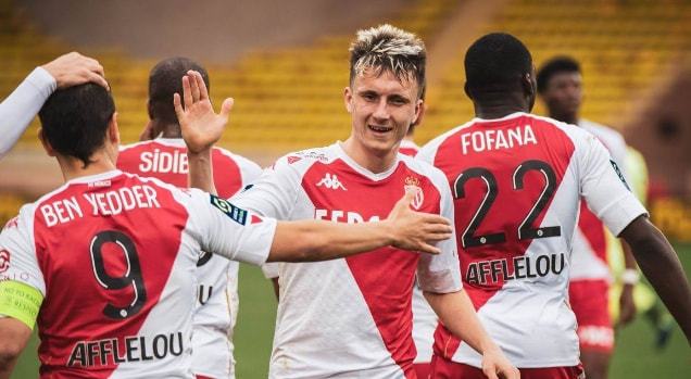 而是出站后 而是出站后